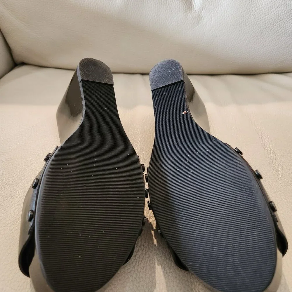 Tory Burch sandals size 8.5 - Picture 3 of 3